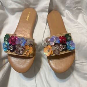 Bamboo Women's Multicolor Floral Slide Sandals